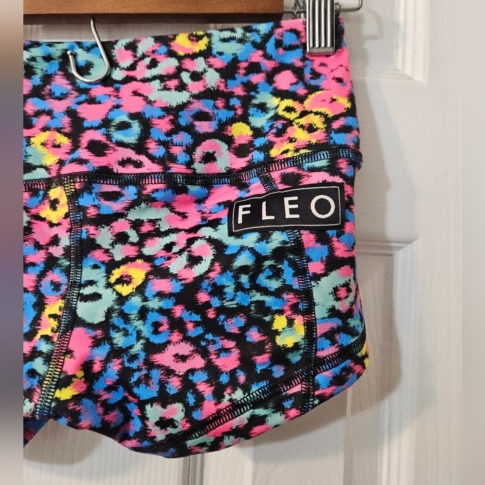 NWT FLEO Miami Leopard Shorts - Picture 3 of 5